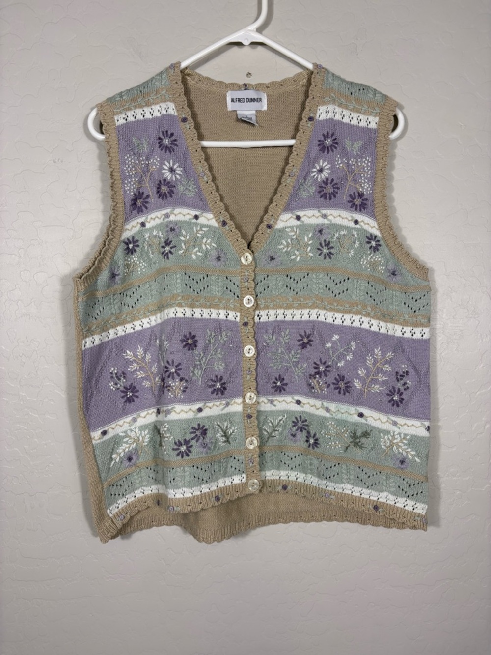 Vintage‎ Cottagecore Embroidered Beaded Crochet button Down Vest Prairie Large